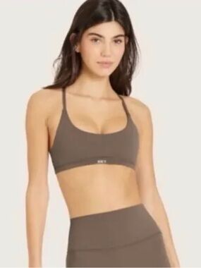 Set Active Airluxe Breathe Y Strap Bra in Truffle (S)